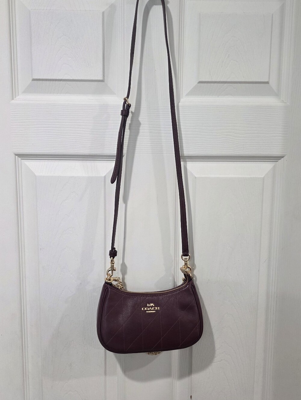Coach Teri Quilted Shoulder Crossbody Bag - Picture 2 of 9